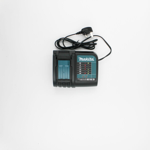 MAKITA CHARGER