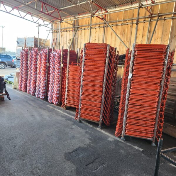 LADDER TRAPDOORS/HATCH