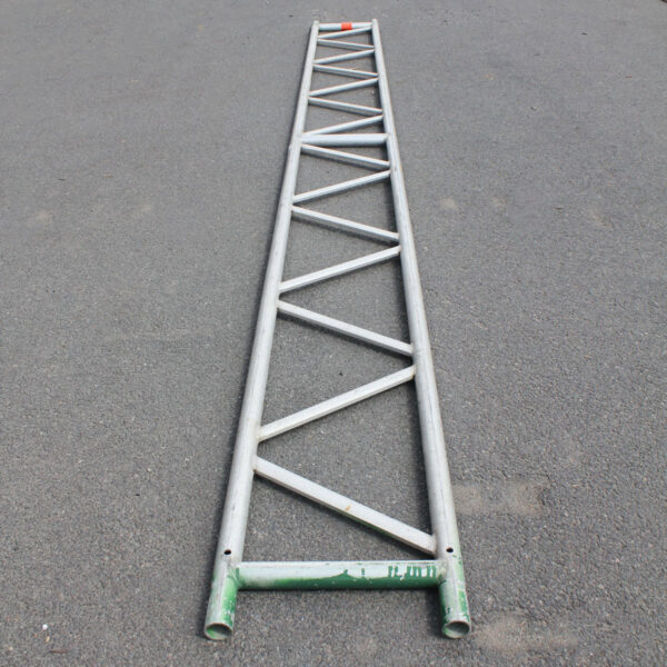 450mm ALLUMINIUM BEAMS - USED