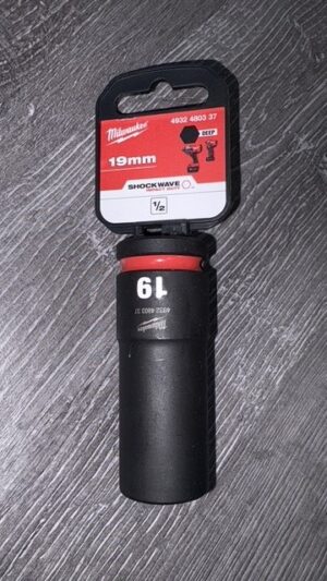19mm Milwaukee Socket